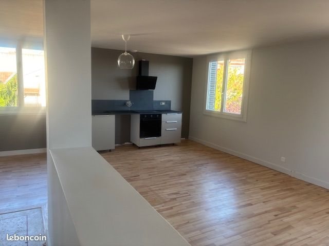 Appartement à louer, 80m², Vertaizon