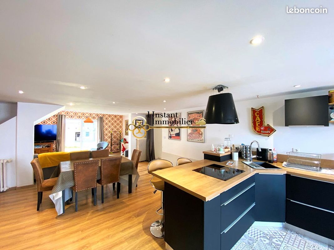 Maison à vendre, 131m², Taulé