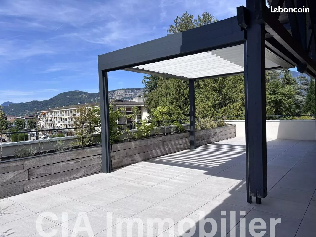 Appartement à louer, 83m², Saint-Pierre-en-Faucigny
