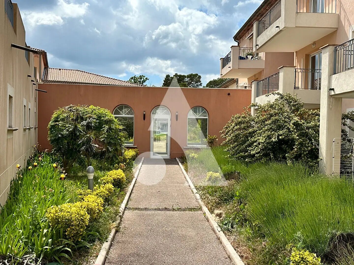 Appartement à vendre, 43m², Plan-d'Aups-Sainte-Baume