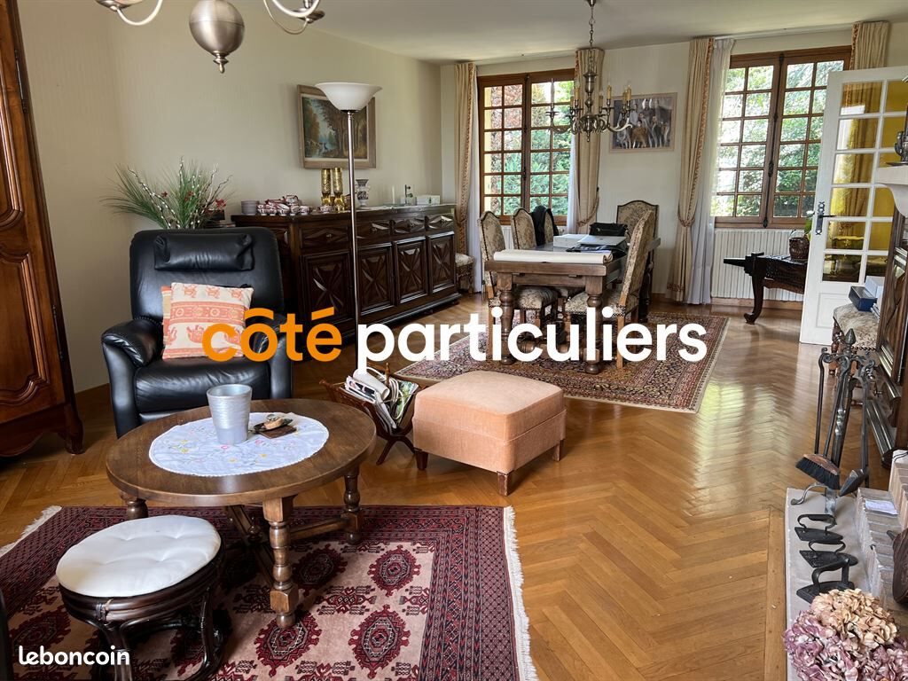 Maison à vendre, 250m², Romagnat