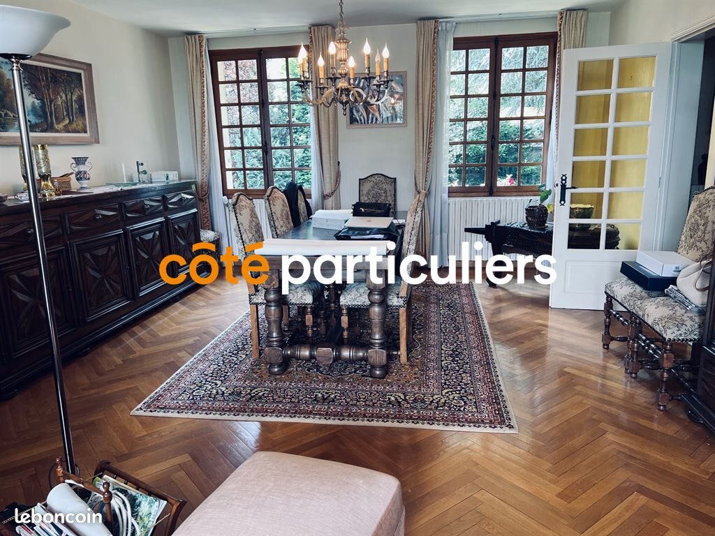 Maison à vendre, 250m², Romagnat