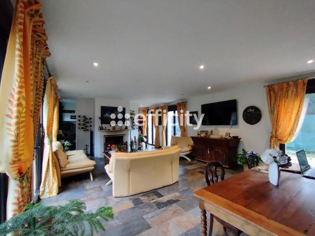 Maison à vendre, 175m², Orcemont