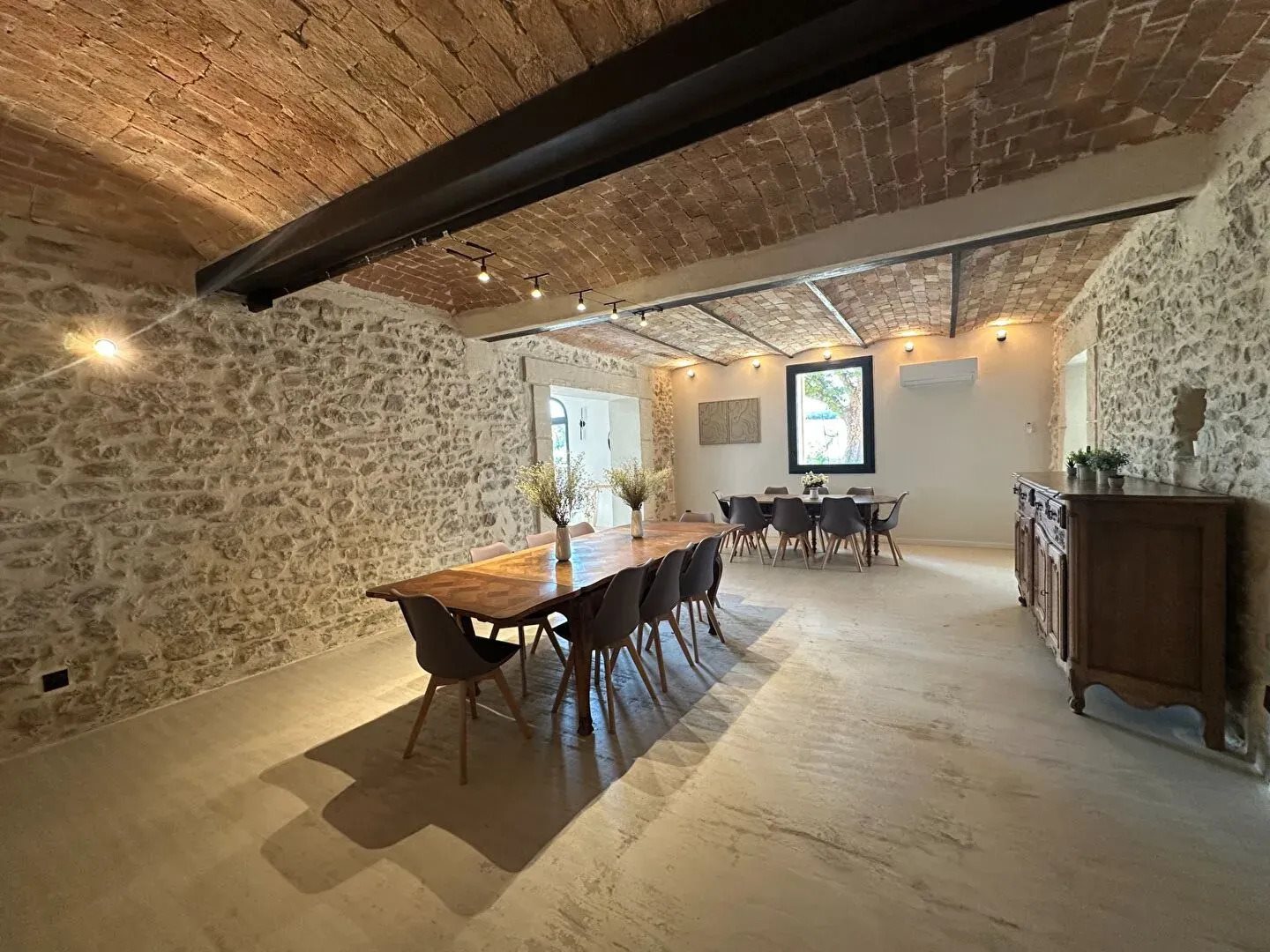 Maison à vendre, 500m², Puy-Saint-Martin