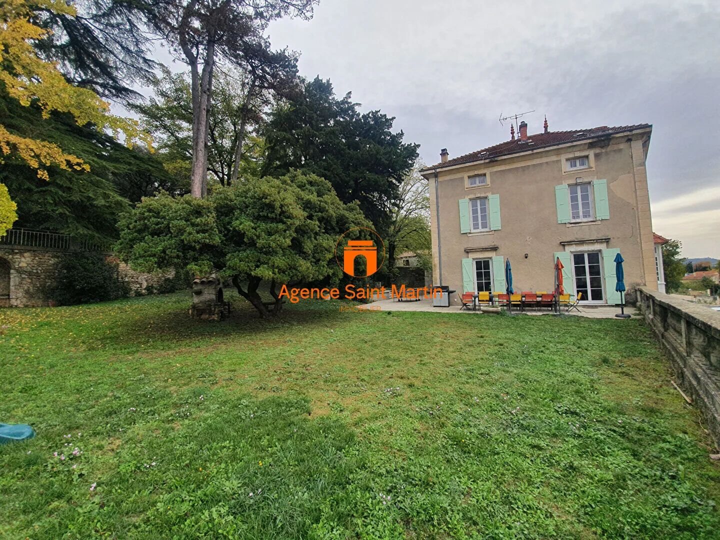 Maison à vendre, 360m², Donzère