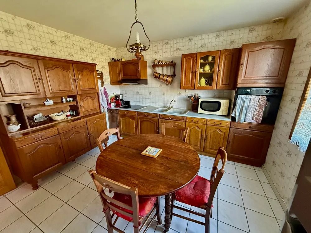 Maison à vendre, 133m², Orval