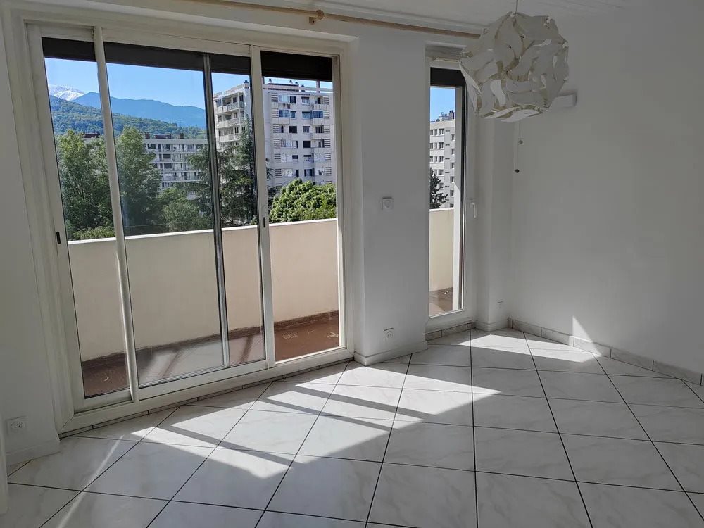 Appartement à vendre, 56m², Saint-Martin-d'Hères