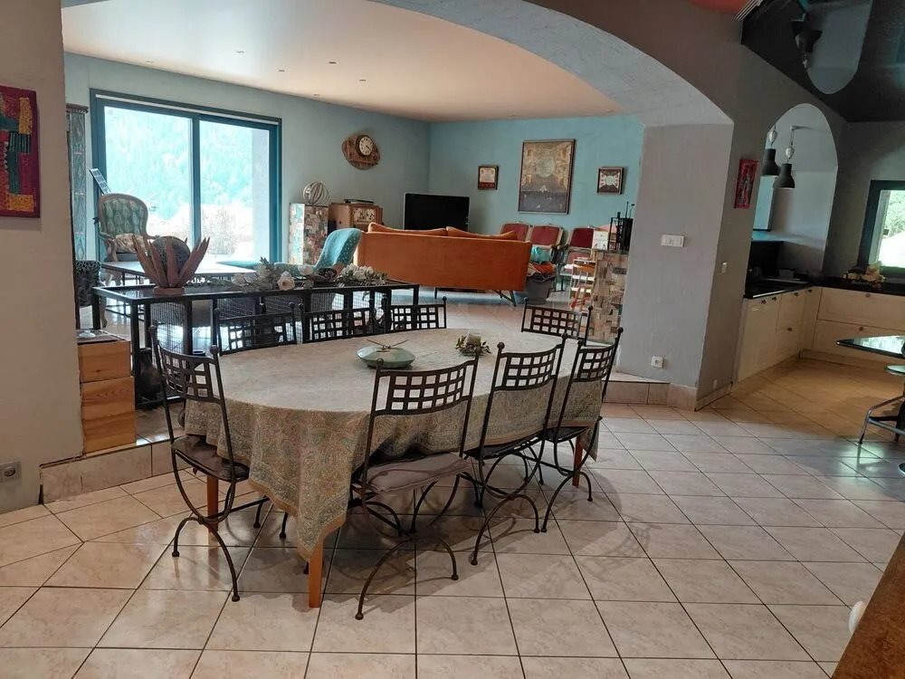 Maison à vendre, 277m², Saint-Sigismond
