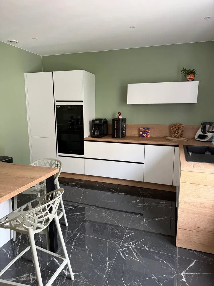 Appartement à vendre, 185m², Saint-Genest-Lerpt