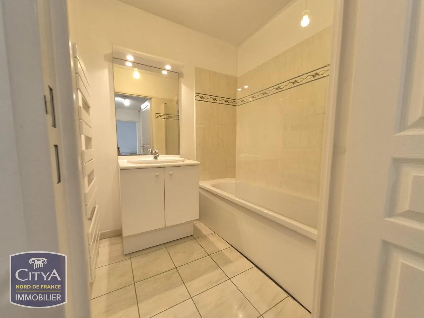 Appartement à louer, 47m², Sainte-Catherine