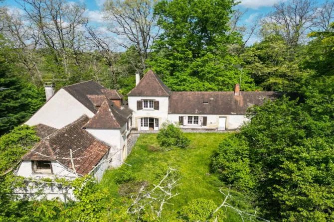 Maison à vendre, 250m², Rouffignac-Saint-Cernin-de-Reilhac