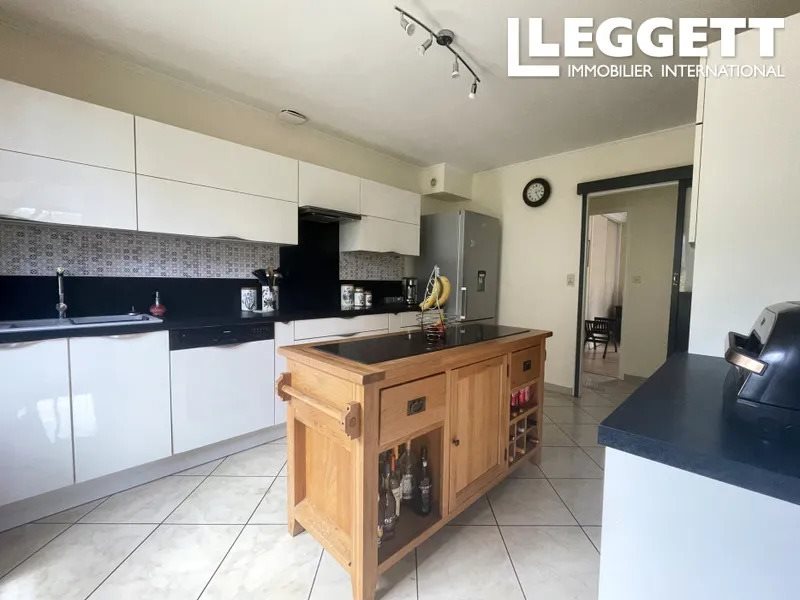 Maison à vendre, 176m², Brillac