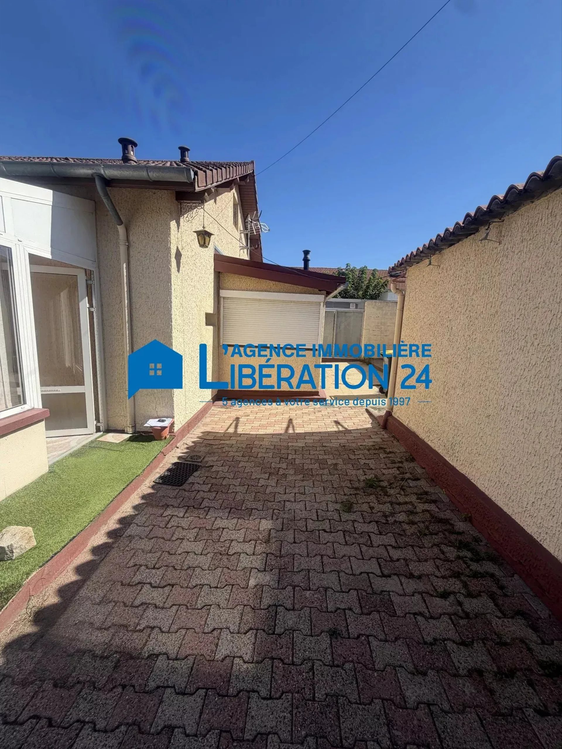 Maison à vendre, 74m², Le Chambon-Feugerolles