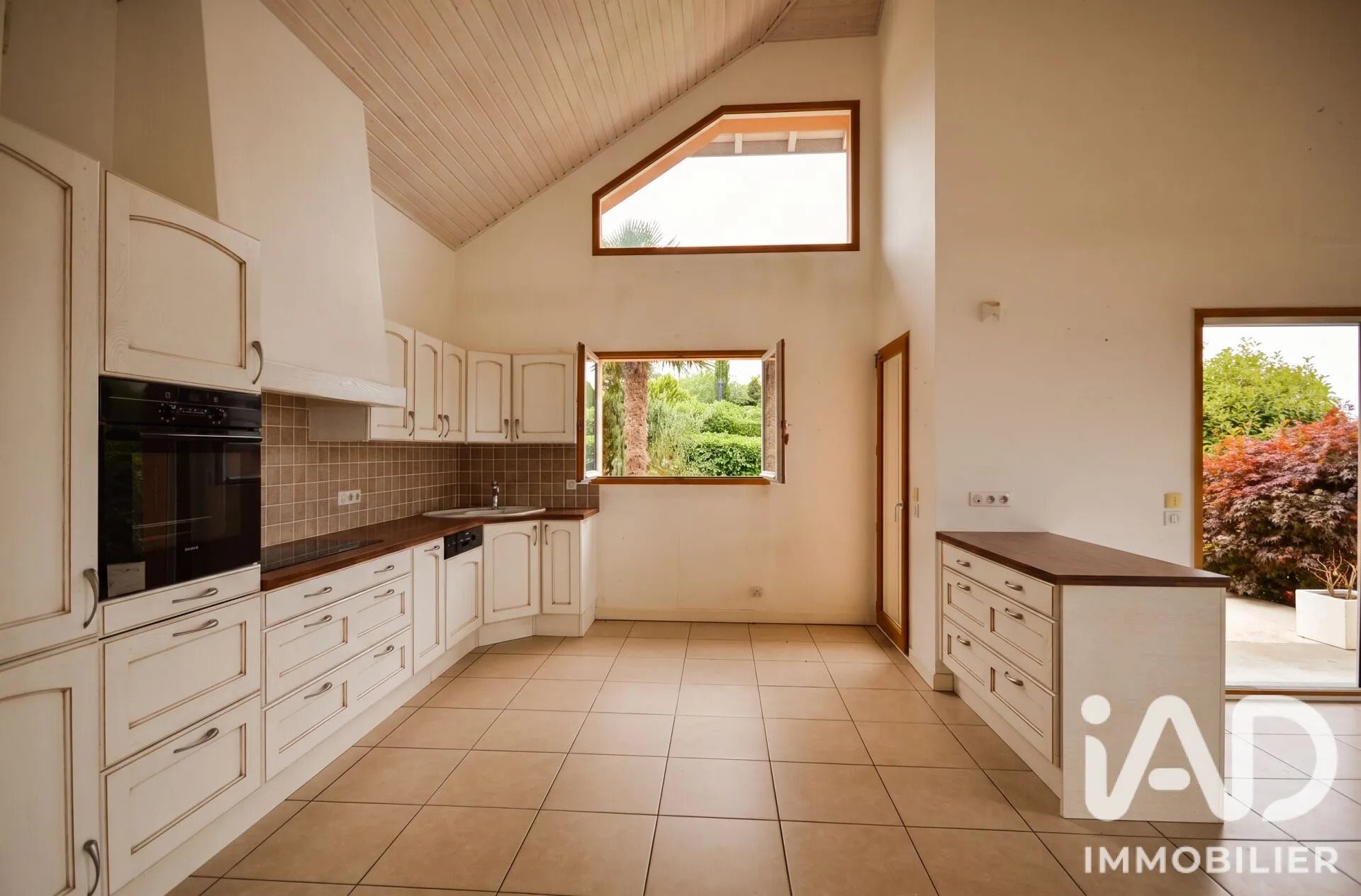 Maison à vendre, 176m², Bossey