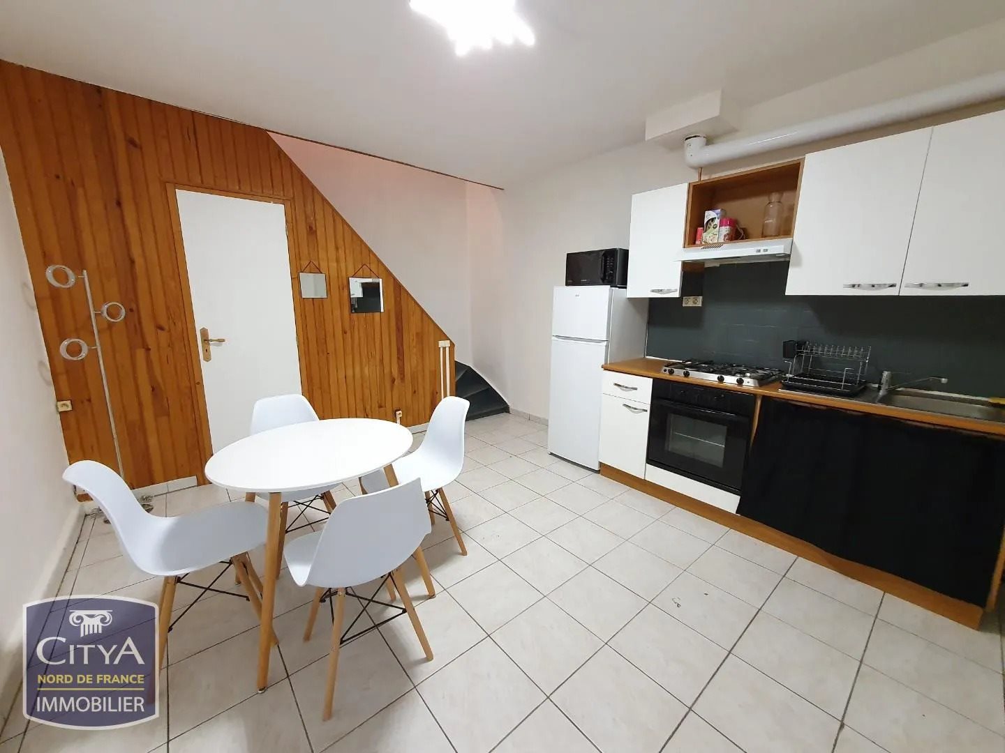 Maison à louer, 61m², Lille
