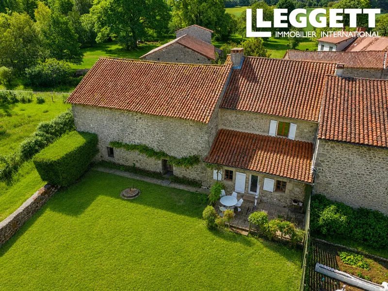 Maison à vendre, 120m², Saint-Saud-Lacoussière