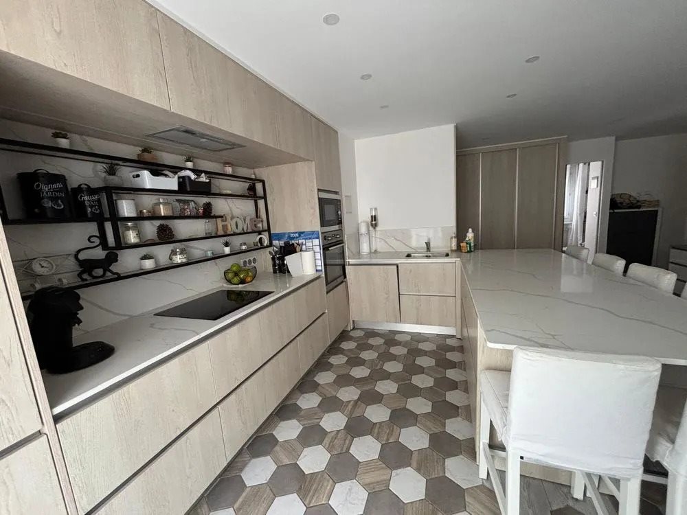 Appartement à vendre, 82m², Saint-Étienne
