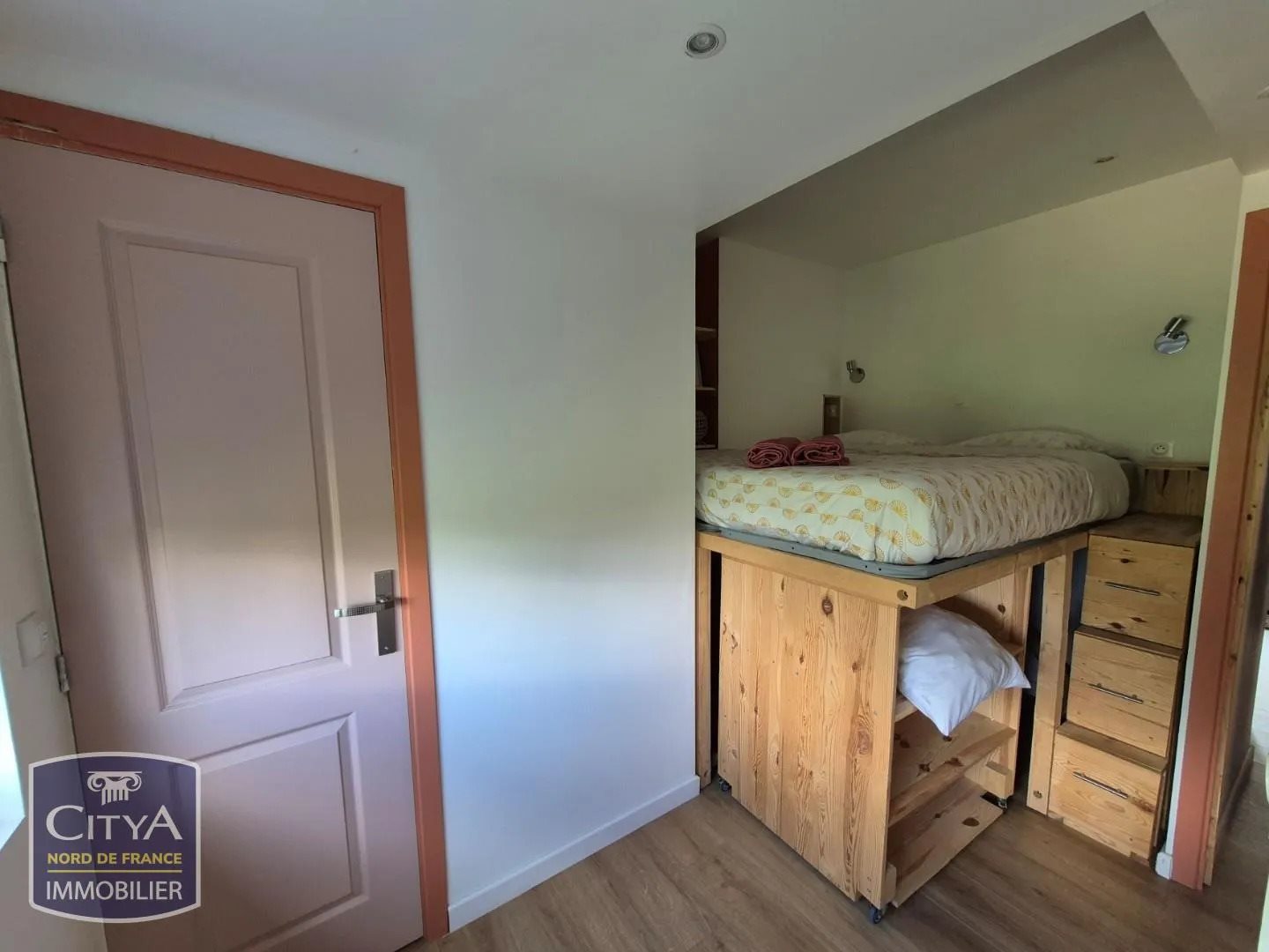 Appartement à louer, 31m², Loos
