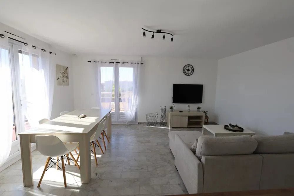Appartement à vendre, 85m², Fréjus