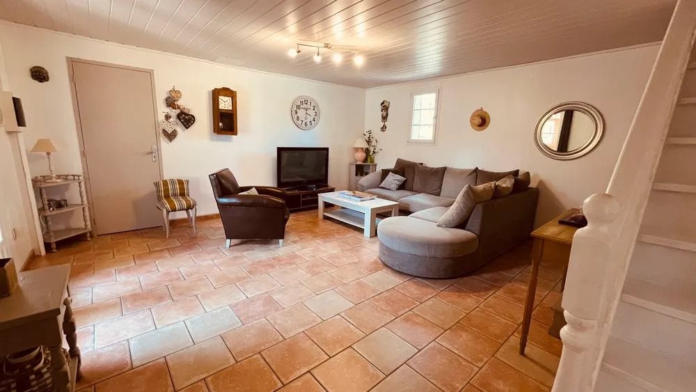 Maison à vendre, 360m², Châteauneuf-Val-Saint-Donat