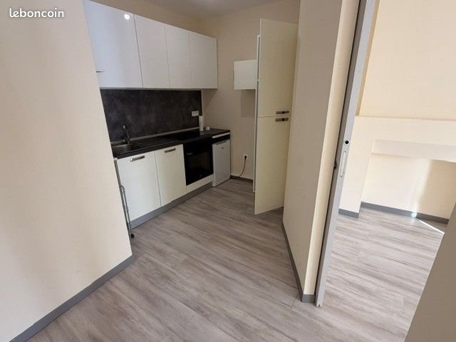 Appartement à louer, 57m², Neulise