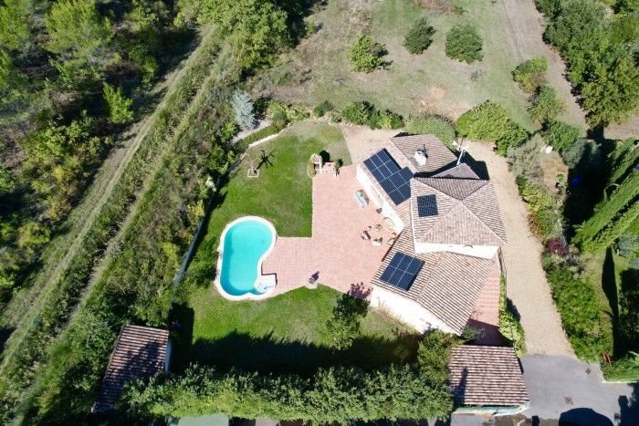 Maison à vendre, 290m², Saint-Estève-Janson