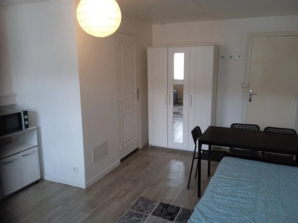 Appartement à louer, 20m², Saint-Etienne