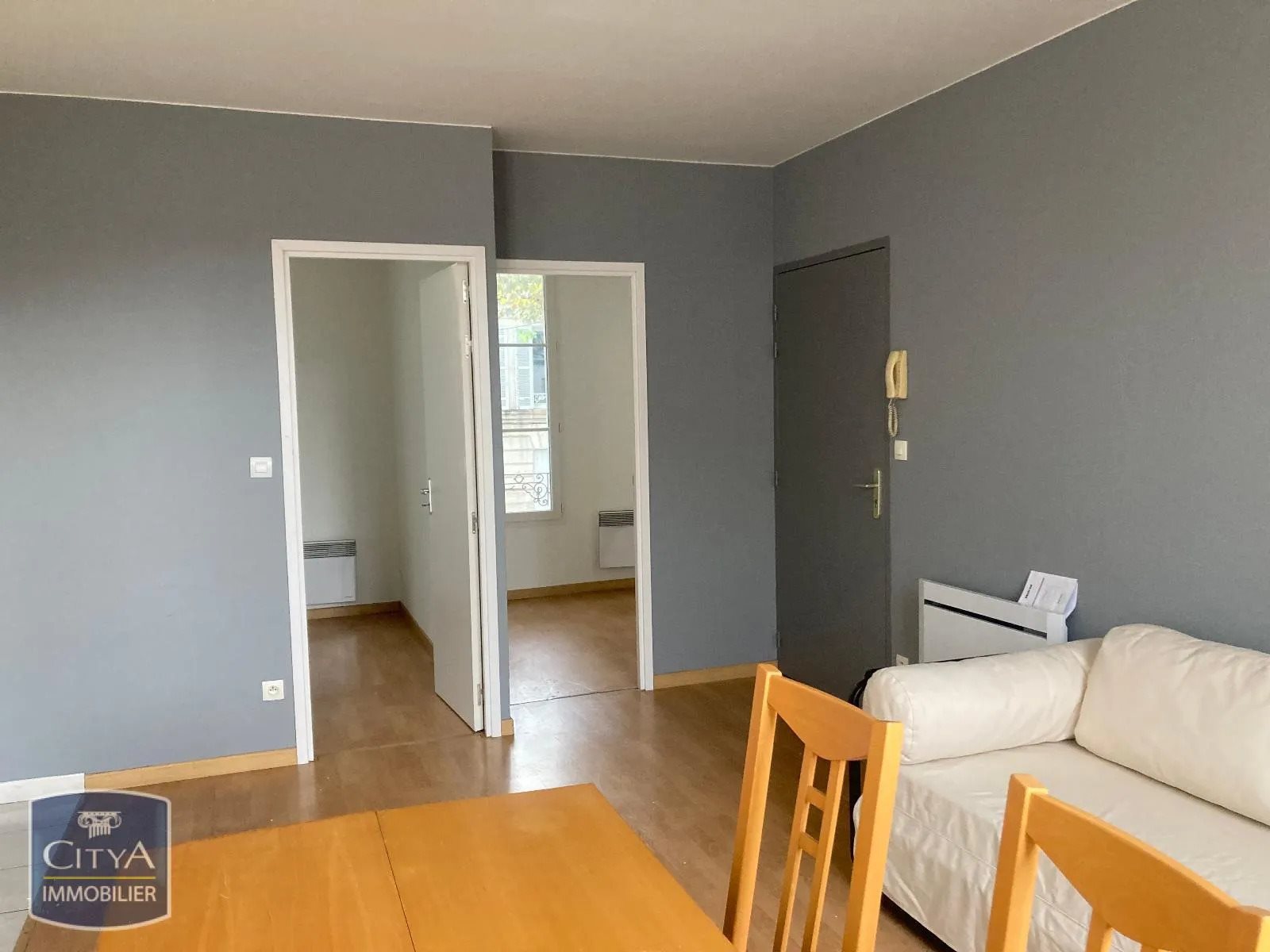 Appartement à louer, 41m², Saintes