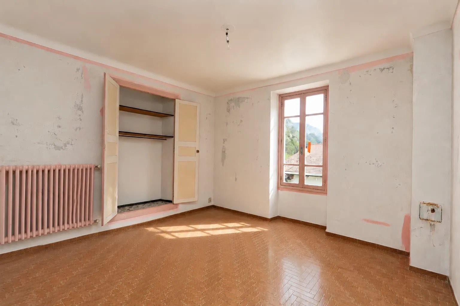 Appartement à vendre, 87m², Tende