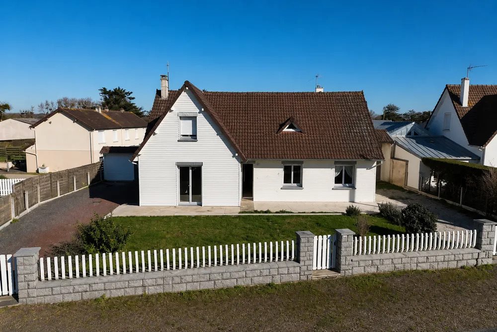 Maison à vendre, 113m², Bréhal