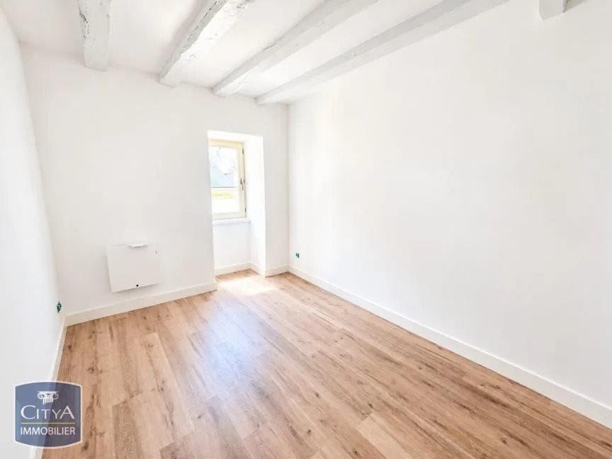 Appartement à louer, 62m², Chinon
