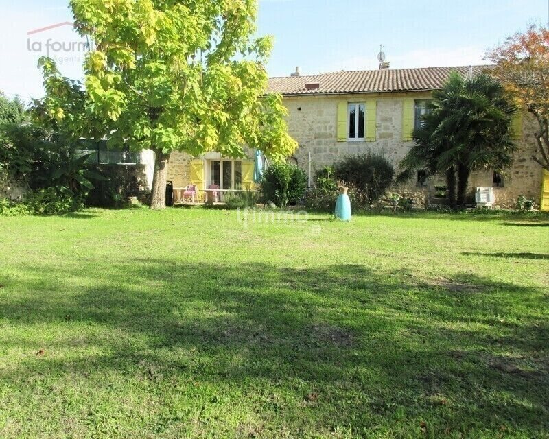 Maison à vendre, 530m², Saint-André-de-Cubzac