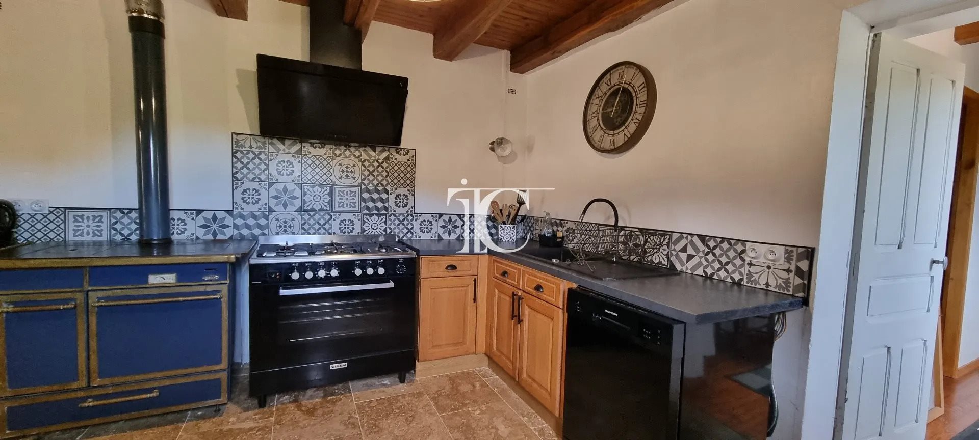 Maison à vendre, 129m², Sénéchas