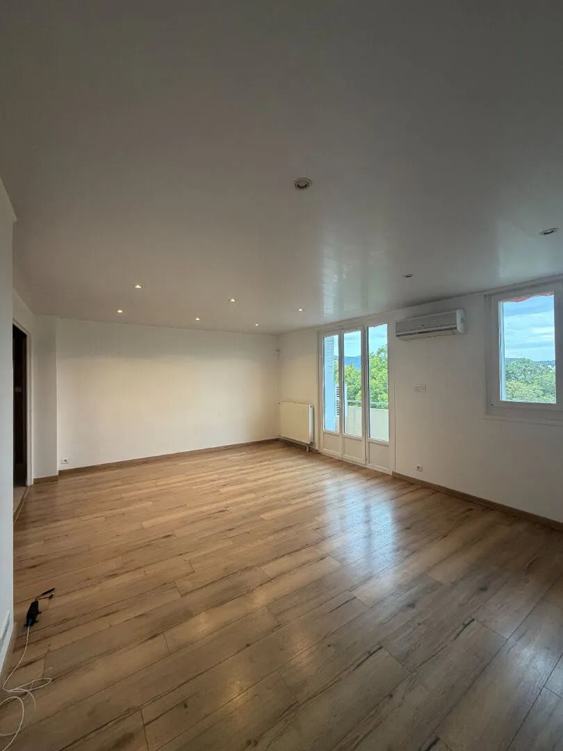Appartement à louer, 61m², Livron-sur-Drôme