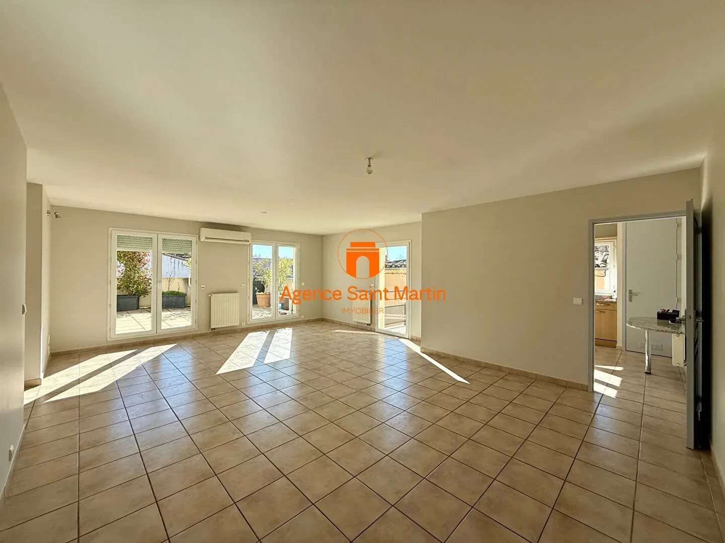 Appartement à louer, 142m², Montélimar
