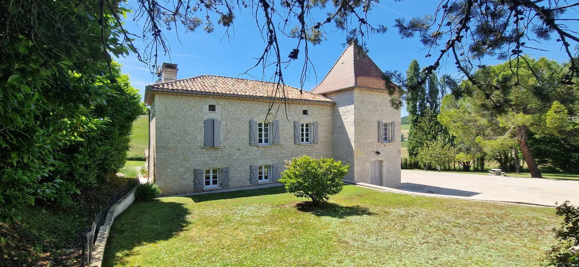 Maison à vendre, 160m², Tréjouls