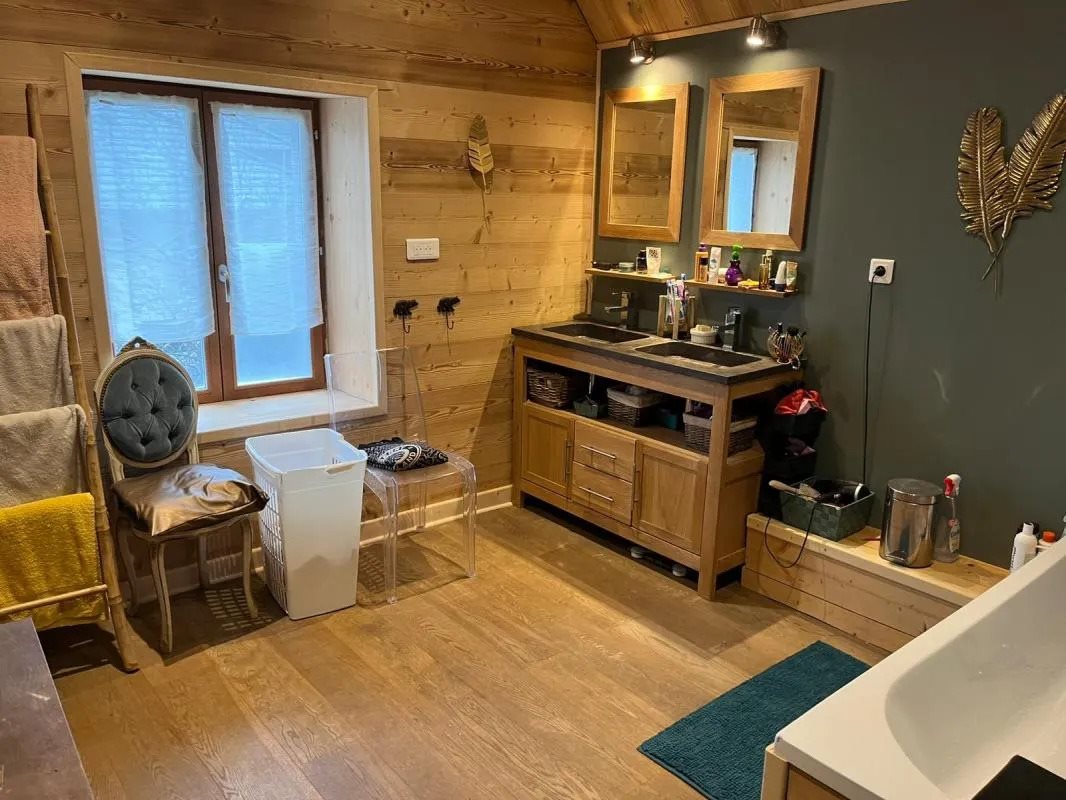 Maison à vendre, 186m², Taninges (Praz de Lys - Sommand)