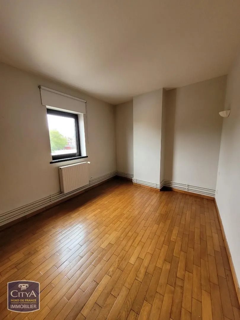 Appartement à louer, 84m², Lens