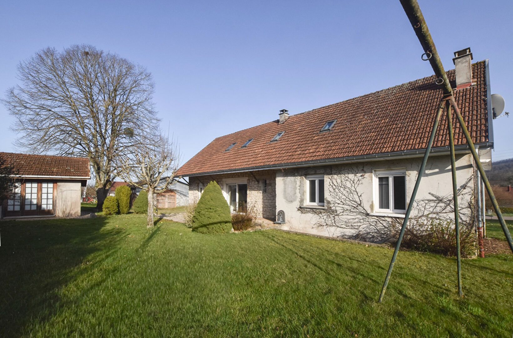 Maison à vendre, 171m², Devecey