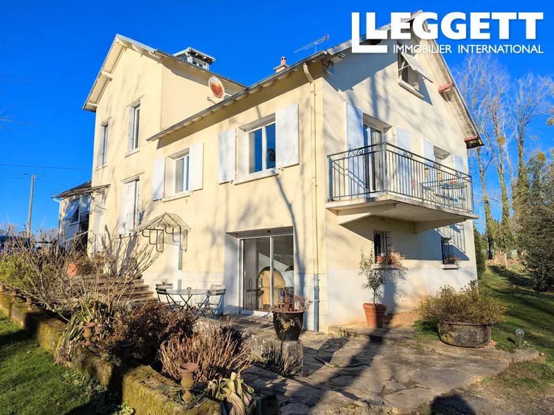 Maison à vendre, 202m², Saint-Yrieix-la-Perche