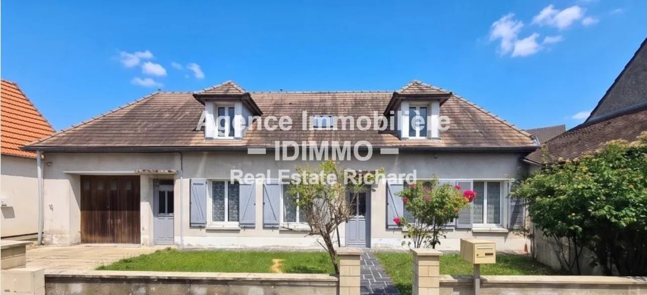 Maison à vendre, 137m², Lorcy