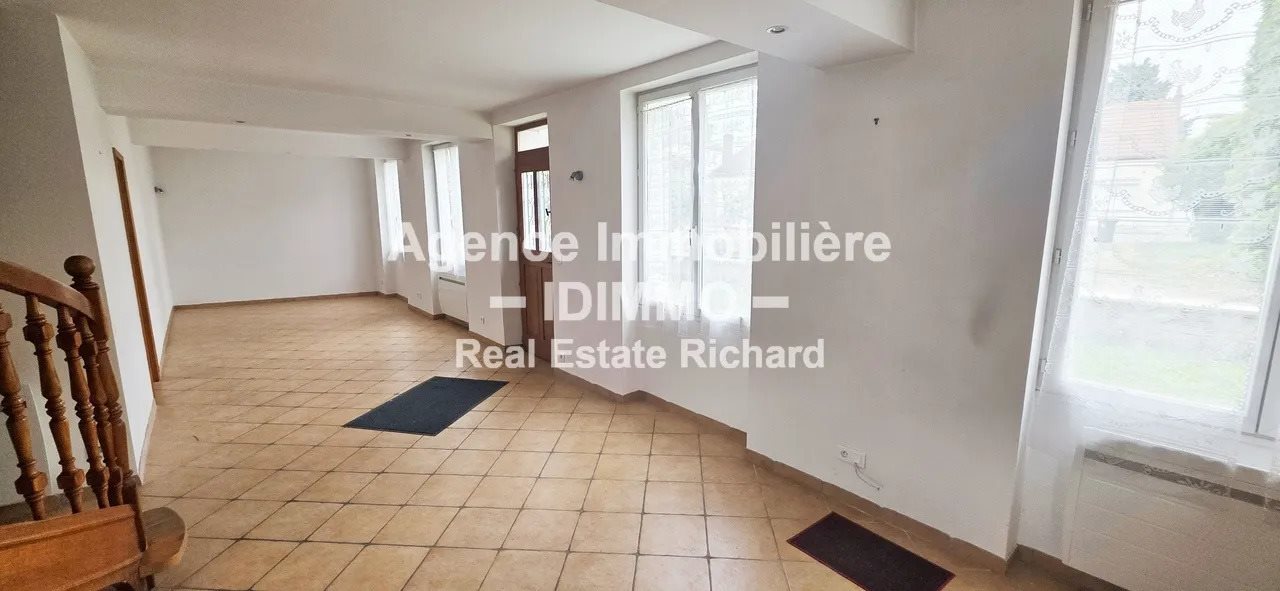 Maison à vendre, 137m², Lorcy