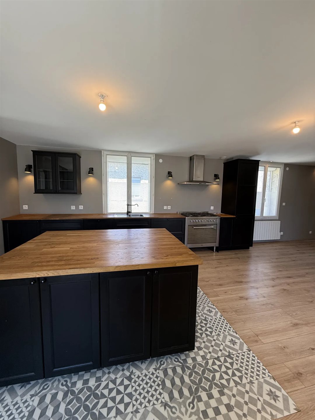 Appartement à vendre, 97m², Pont-de-Chéruy