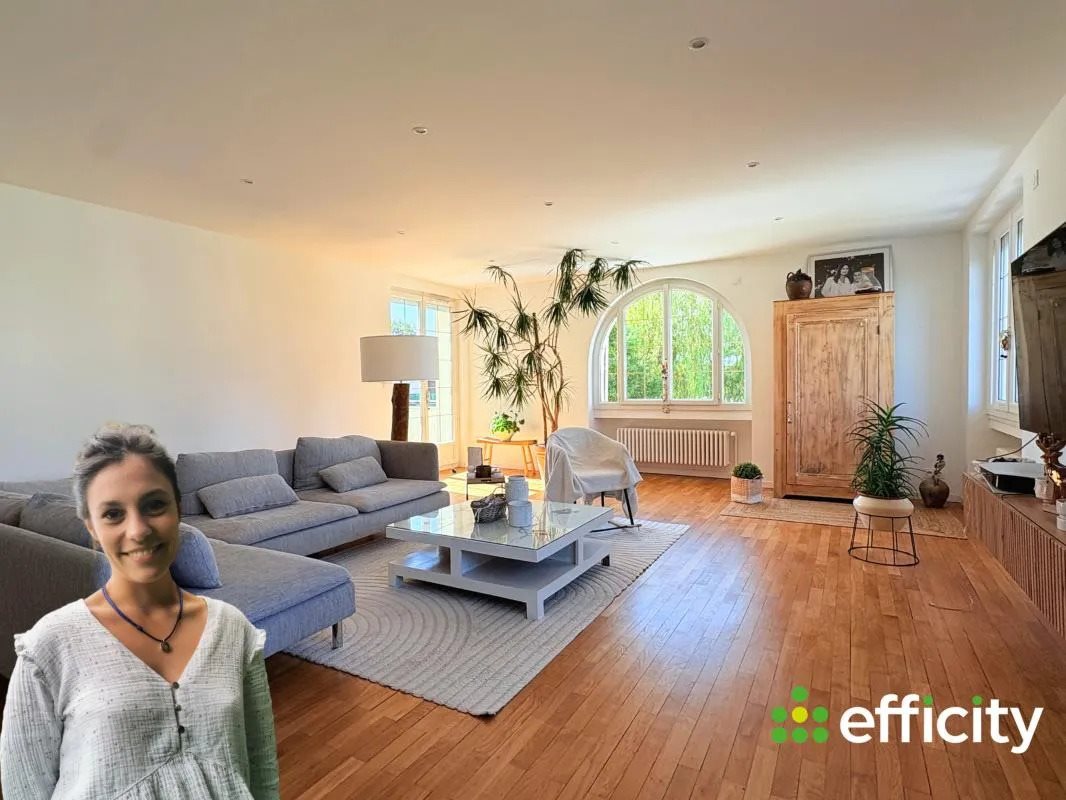 Maison à vendre, 306m², Bonson