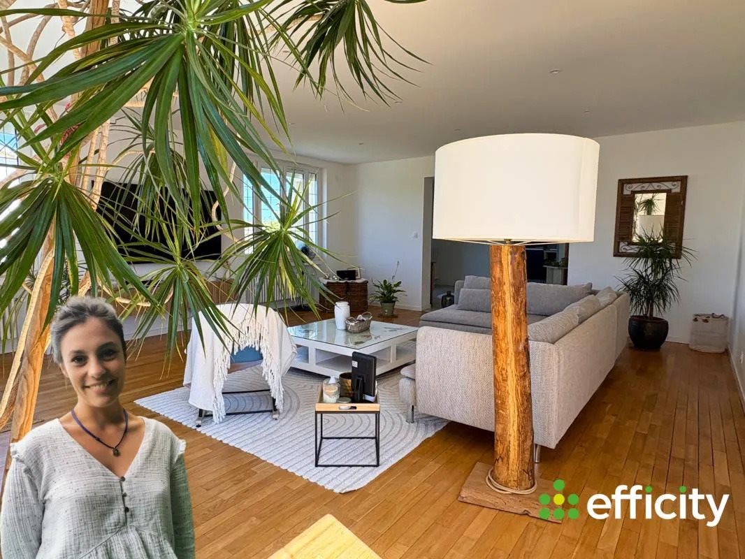 Maison à vendre, 306m², Bonson