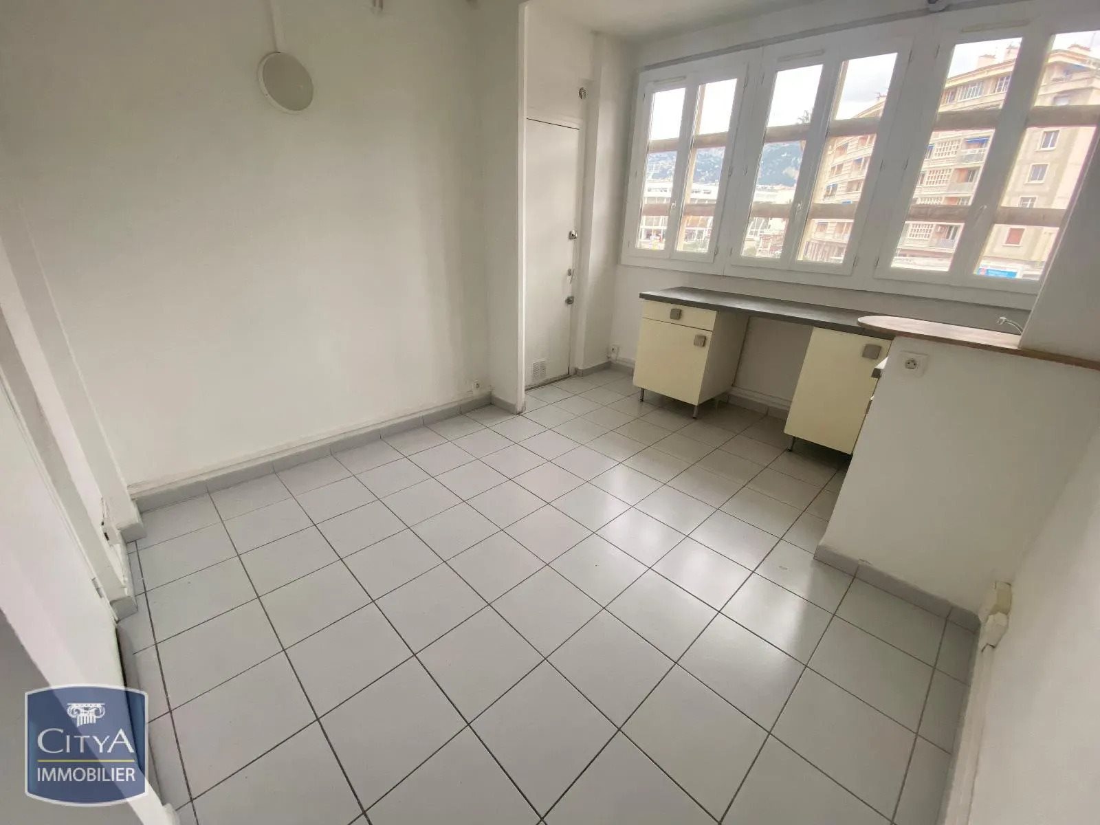 Appartement à louer, 31m², Toulon