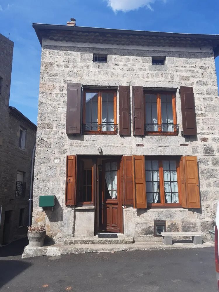 Maison à vendre, 60m², Saint-Romain-Lachalm
