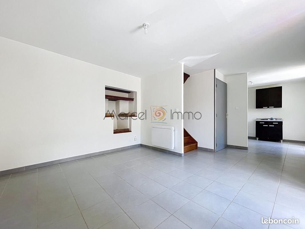 Appartement à louer, 76m², Banassac