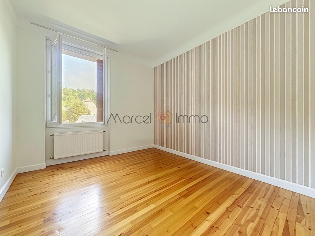 Maison à louer, 163m², La Canourgue