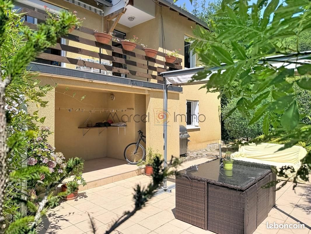 Maison à vendre, 103m², Saint-Laurent-d'Olt